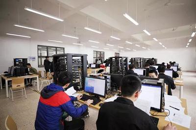 我校6個項(xiàng)目入選國家級計(jì)算機(jī)網(wǎng)絡(luò)技術(shù)研發(fā)及咨詢項(xiàng)目